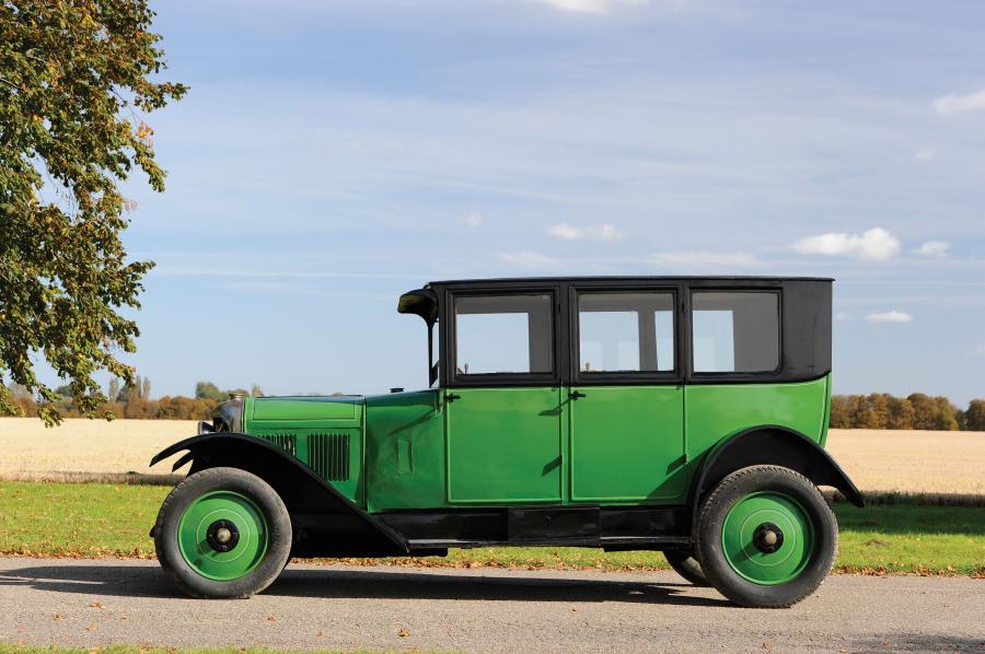  De Dion-Bouton Saloon 1922 года  (фото 11 из 14)